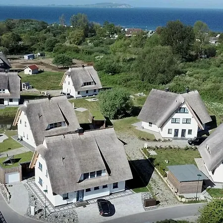 Seabreeze Апартаменты